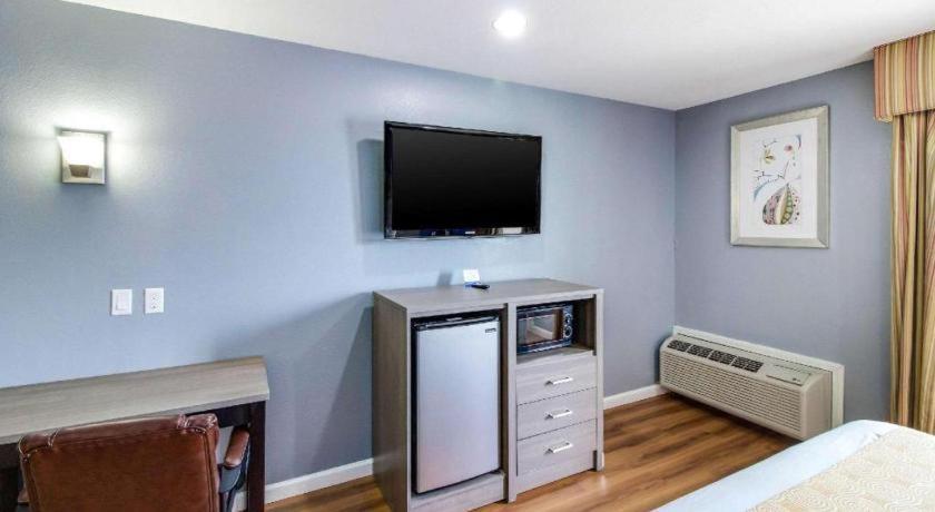 Rodeway Inn & Suites Port Arthur - Groves Экстерьер фото