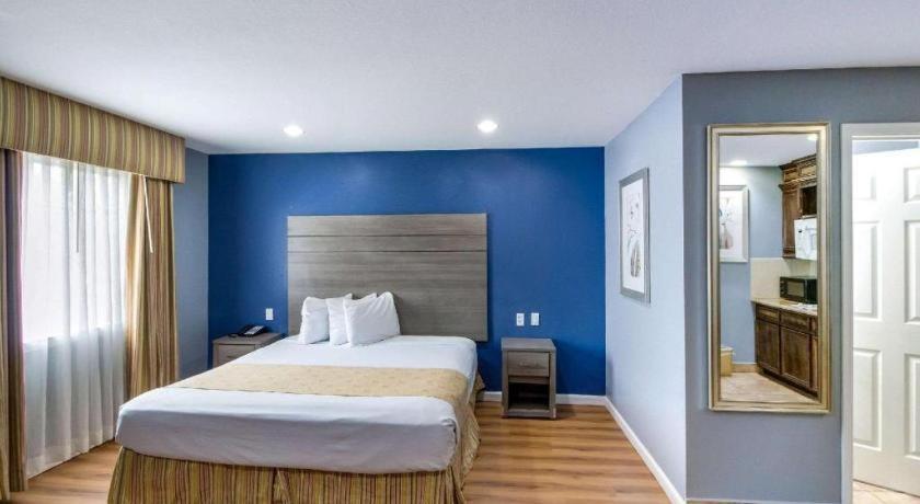 Rodeway Inn & Suites Port Arthur - Groves Экстерьер фото