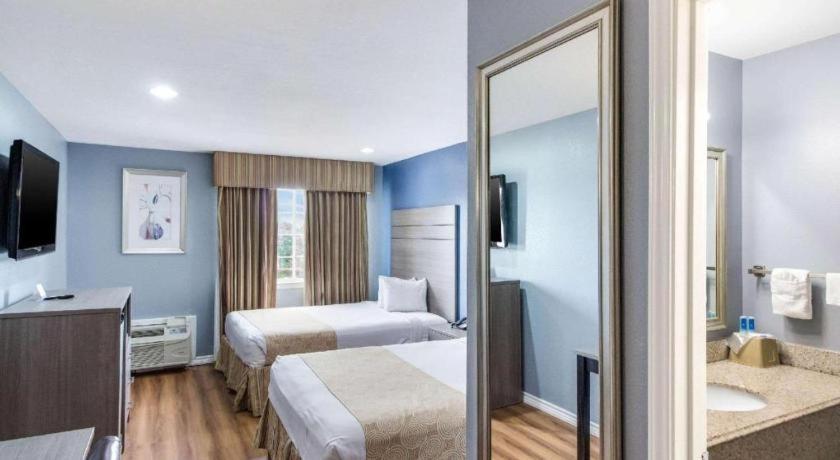 Rodeway Inn & Suites Port Arthur - Groves Экстерьер фото