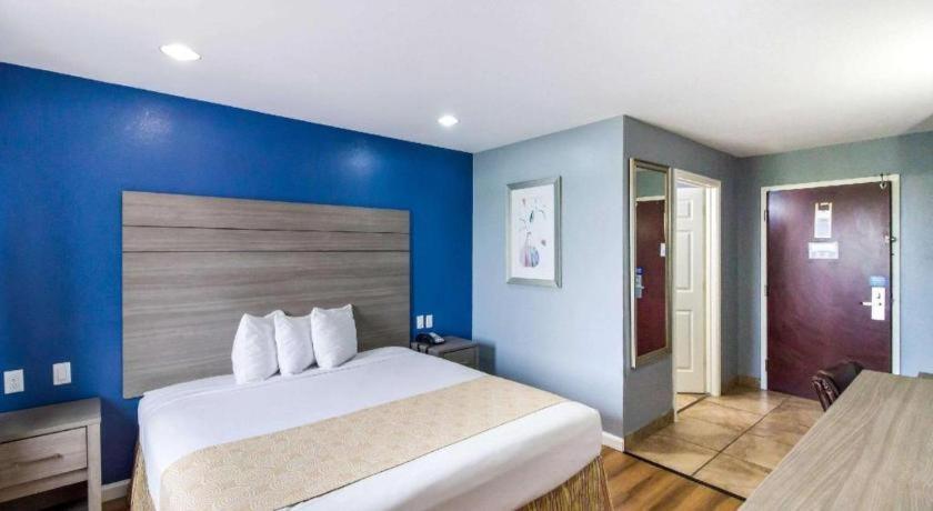 Rodeway Inn & Suites Port Arthur - Groves Экстерьер фото