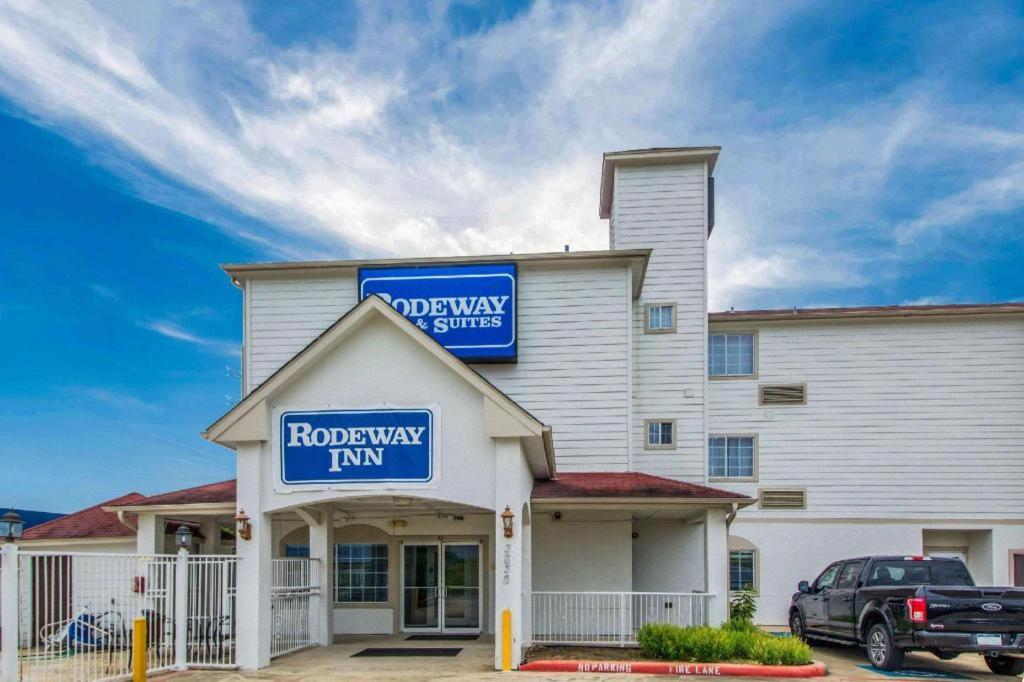 Rodeway Inn & Suites Port Arthur - Groves Экстерьер фото